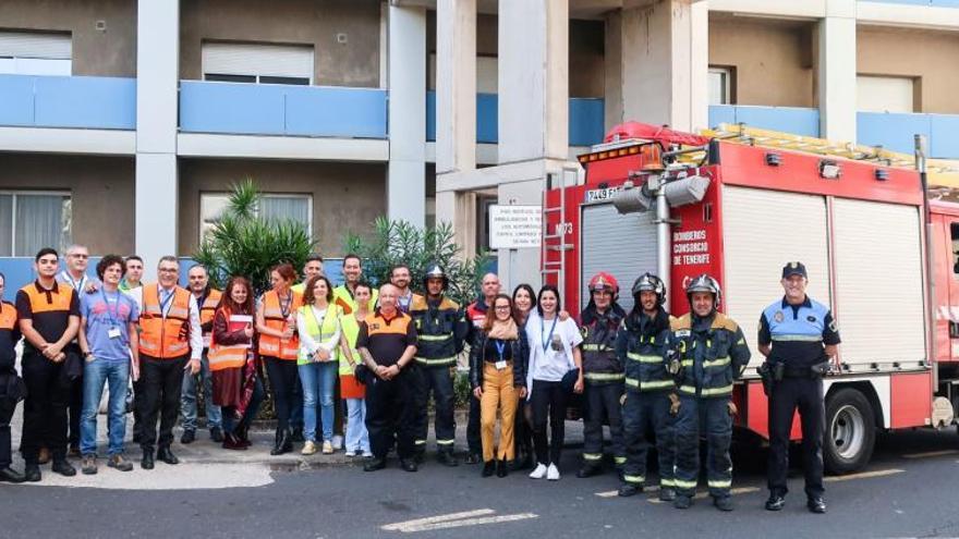 El Hospital La Candelaria se &#039;blinda&#039; ante el fuego