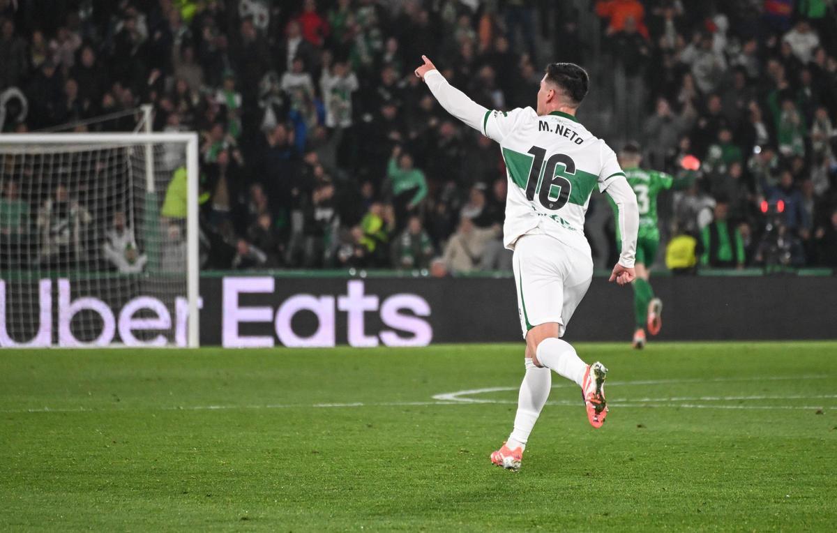 Las mejores imágenes del Elche CF - Villarreal CF (1-3)