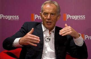 La investigación británica sobre la guerra de Irak dispara contra Blair