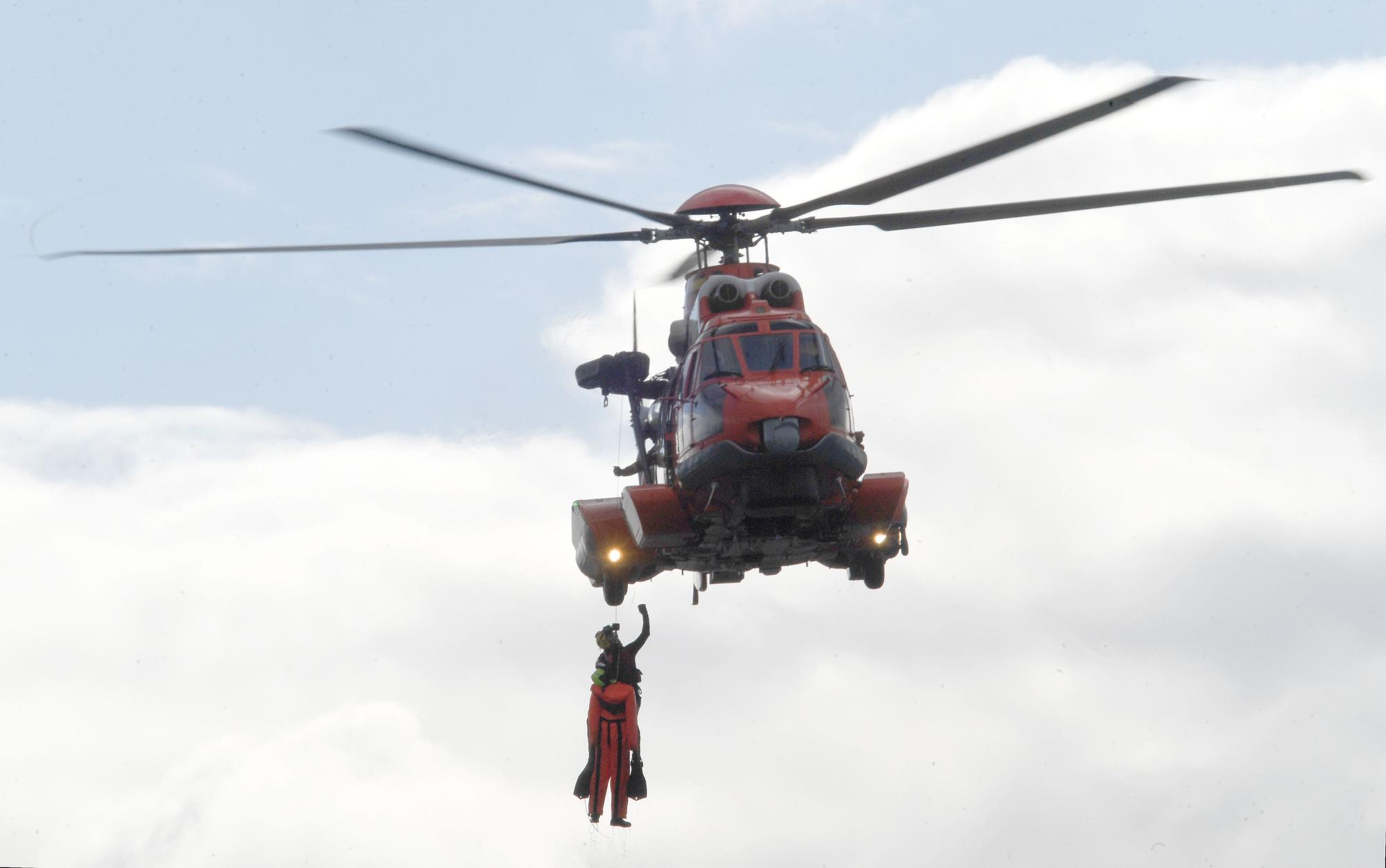 Salvamento Marítimo celebra su 50 aniversario con un simulacro de rescate