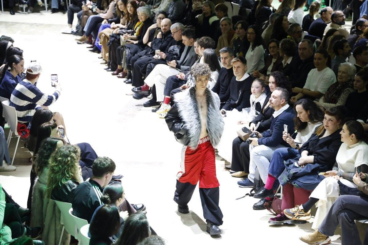 Otro protagonista de la pasarela organizada por la EASD Mestre mateo.