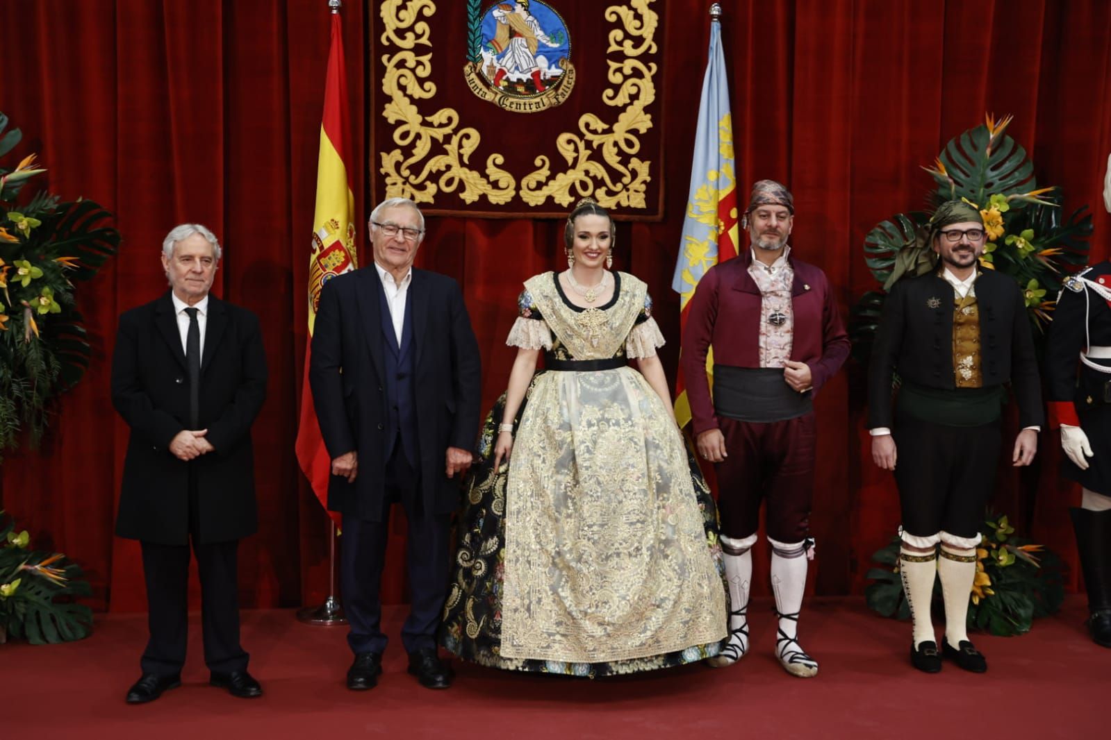 La exaltación de la Fallera Mayor de València, Laura Mengó, en imágenes