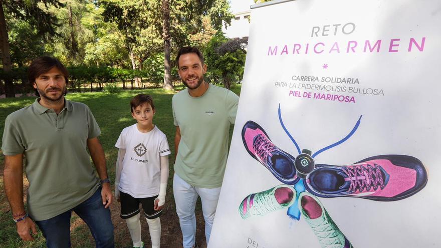 Dos profesores del colegio El Carmen correrán desde Marbella a Córdoba a favor de las personas con piel de mariposa