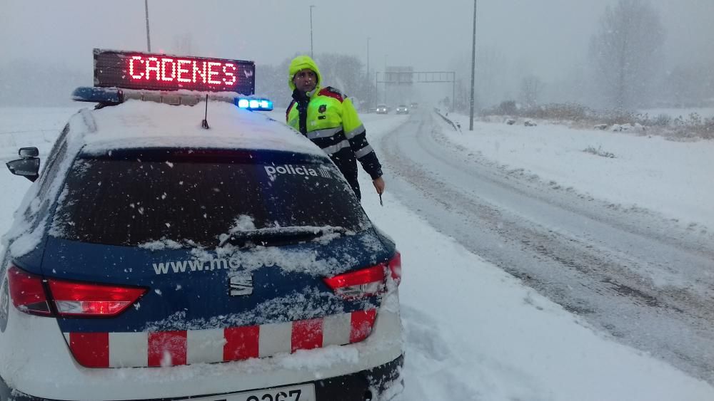 L'N-260, al seu pas per la Cerdanya