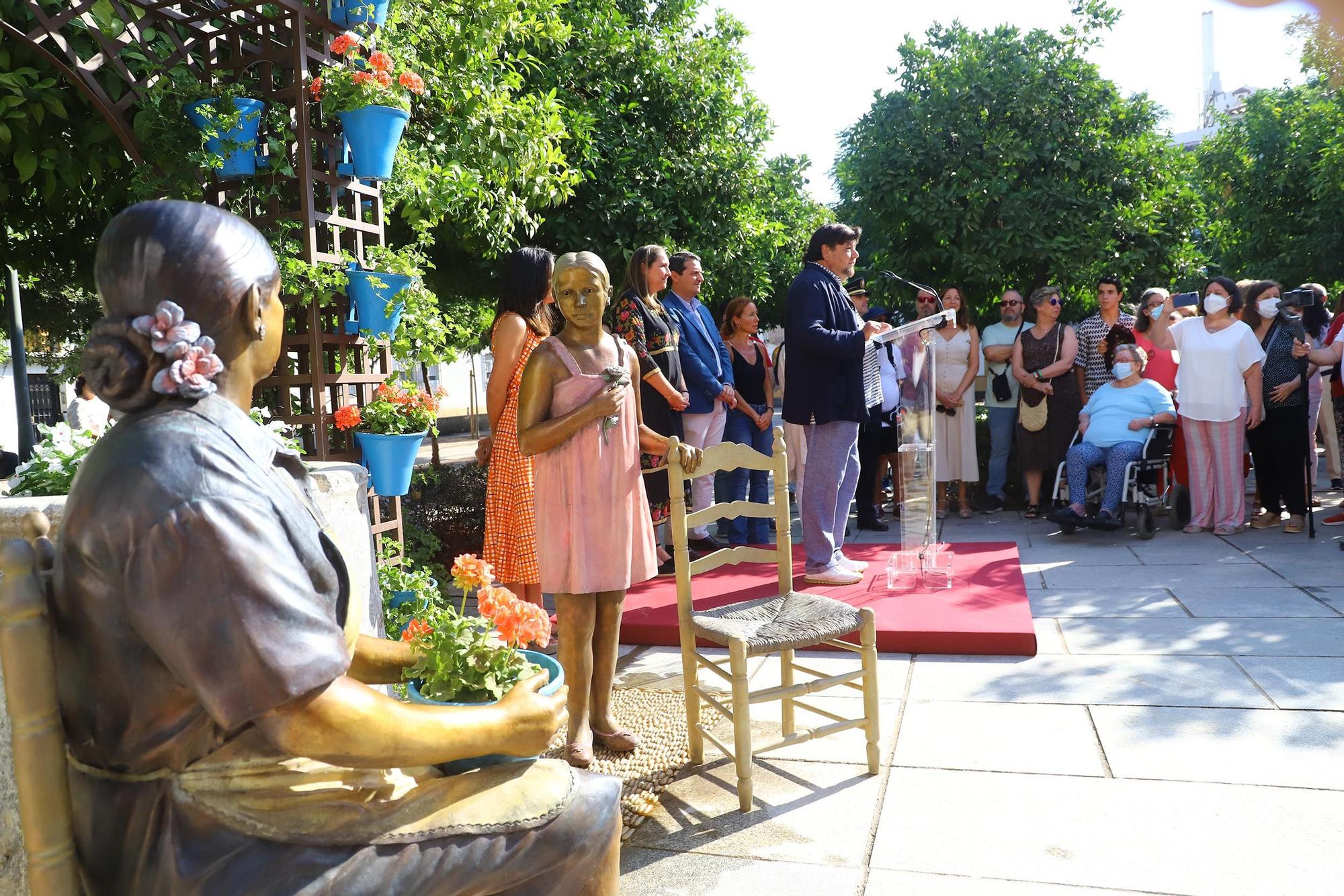 Inauguración del nuevo conjunto escultórico de homenaje a los Patios de Córdoba, obra de Juan Manuel Belmonte