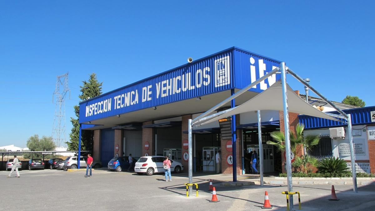 Estación de la ITV de Lucena.