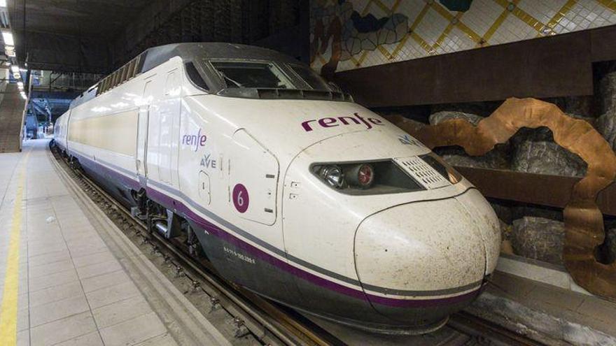 Renfe vende 1.345 billetes para el nuevo AVE Madrid-Castellón en un día