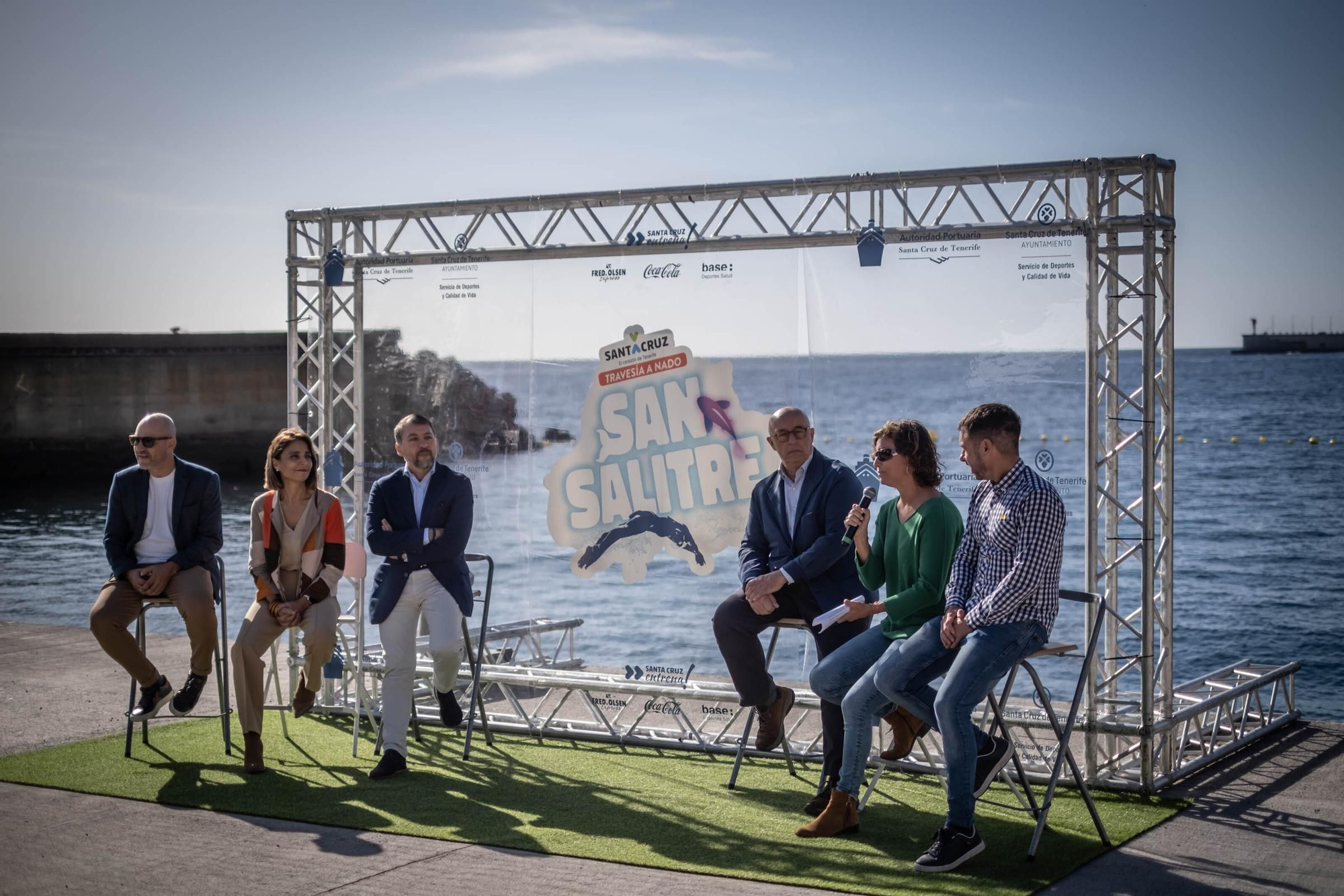 Presentación de la Travesía a Nado San Salitre