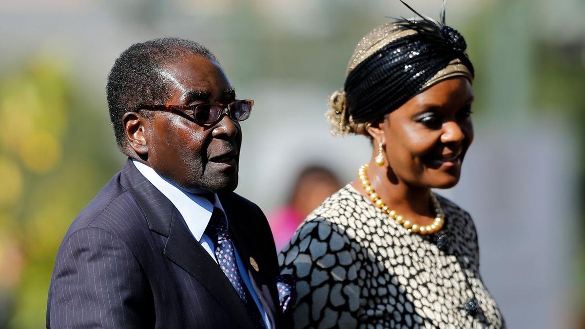 La pareja de Robert y Grace Mugabe.