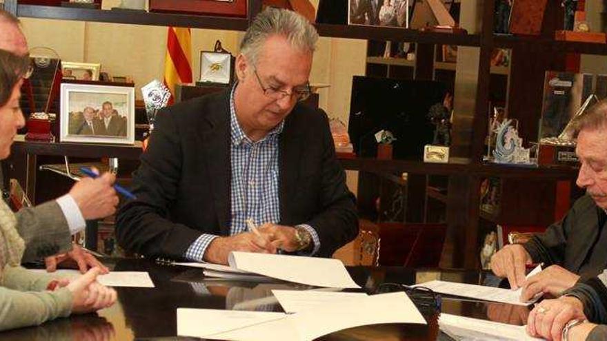 Benidorm destina 100.000 euros a Doble Amor para talleres y mantenimiento