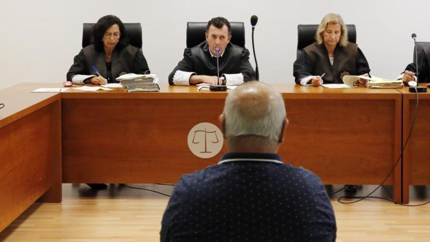 El condenado por coacciones, el día del juicio celebrado en la Audiencia.