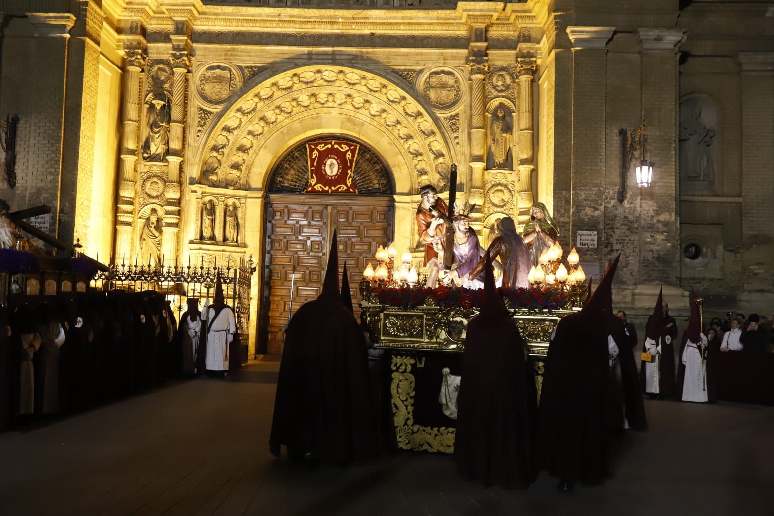 En imágenes │ Procesiones del Lunes Santo en Zaragoza