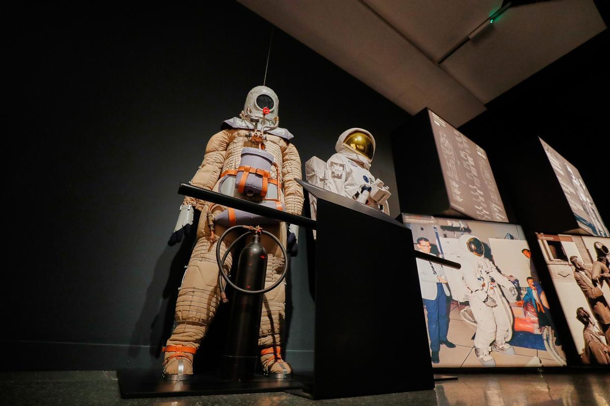 Valencia . Inaguracionde la nueva exposicion de Caixaforum Apollo 11 la llegada del hombre a ala luna