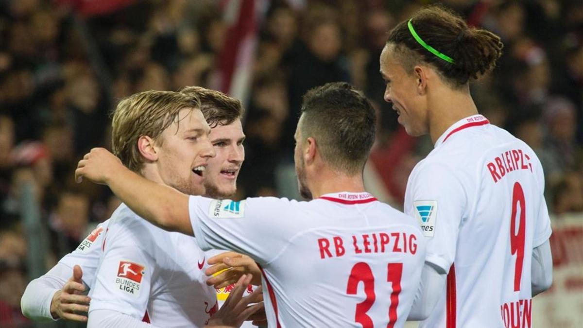 Los jugadores el Leipzig celebraron hasta cuatro goles en su visita a Friburgo