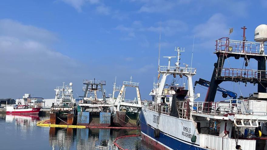 La armadora mauritana Rimbal Pêche apresta en Vigo al ex «Portomayor» para su regreso al caladero