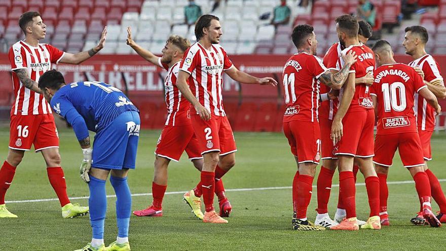 Els jugadors del Girona celebren un dels gols d&#039;ahir.