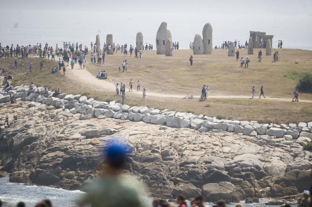 La Regata de Grandes Veleros abandona a A Coruña