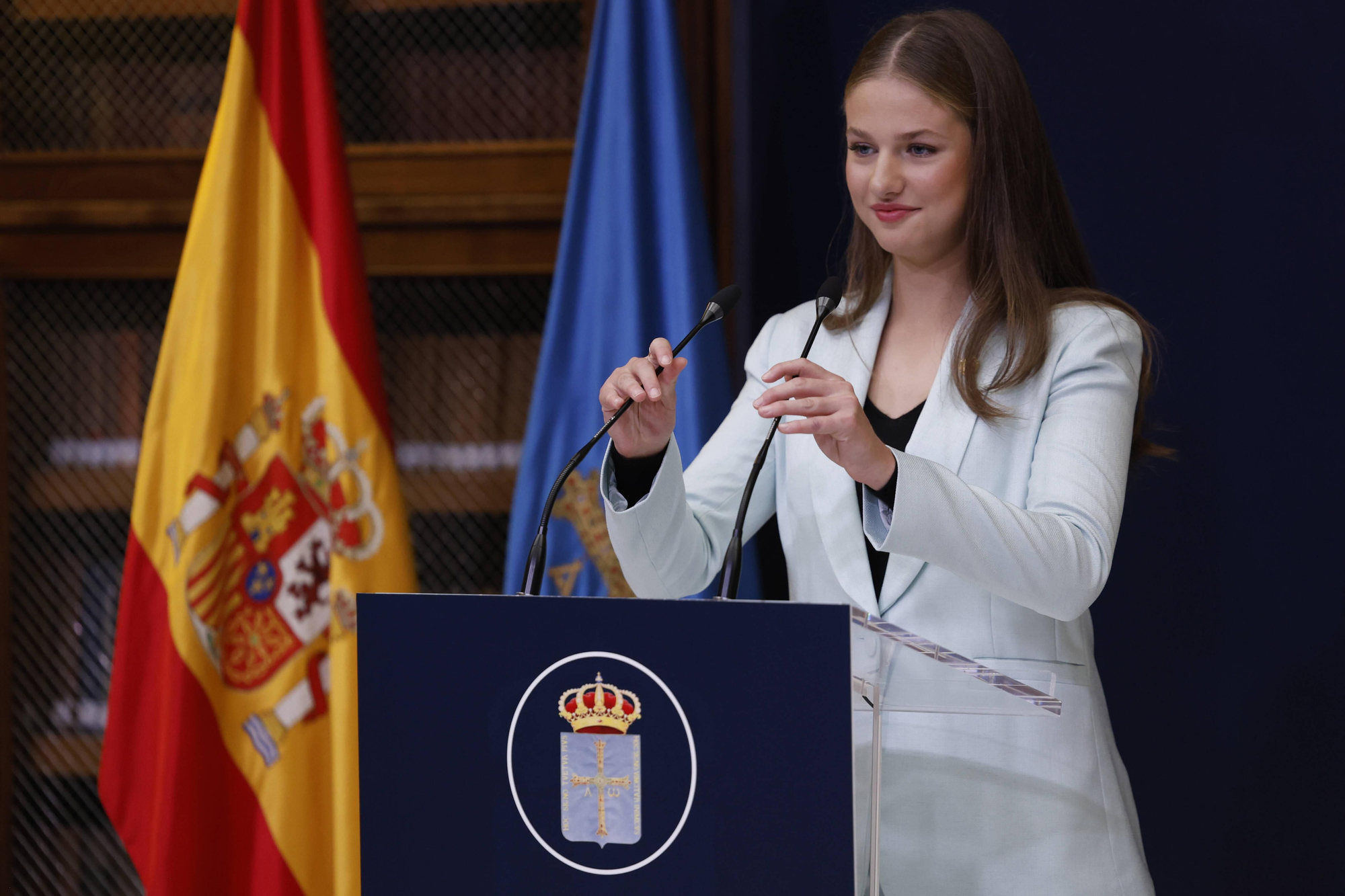 La Princesa Leonor recibe la Medalla de Asturias y el título de Alcaldesa Honoraria de Oviedo.