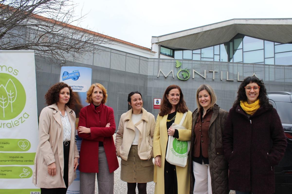 La presentación del proyecto tuvo lugar en la plaza Solera, a las espaldas del ayuntamiento de Montilla.