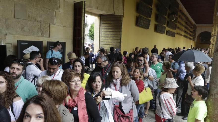 La Mezquita-Catedral alcanza casi el millón de visitantes en los primeros seis meses