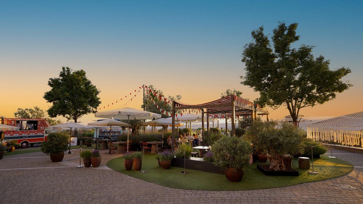 La terraza veraniega de Las Rozas Village