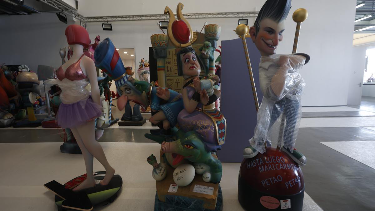 Los ninots de las Fallas 2021 llegan a La Marina