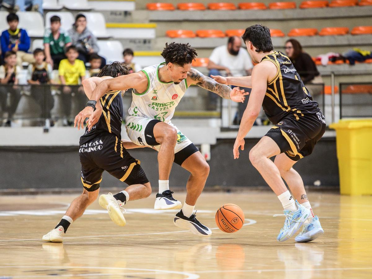 Amics Castelló afronta este partido de vuelta con una buena renta de 10 puntos.