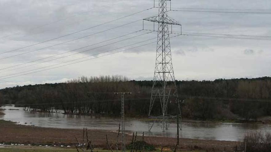 Más de un millar de llamadas al 112 por las lluvias, que no dejan incidencias graves en Extremadura