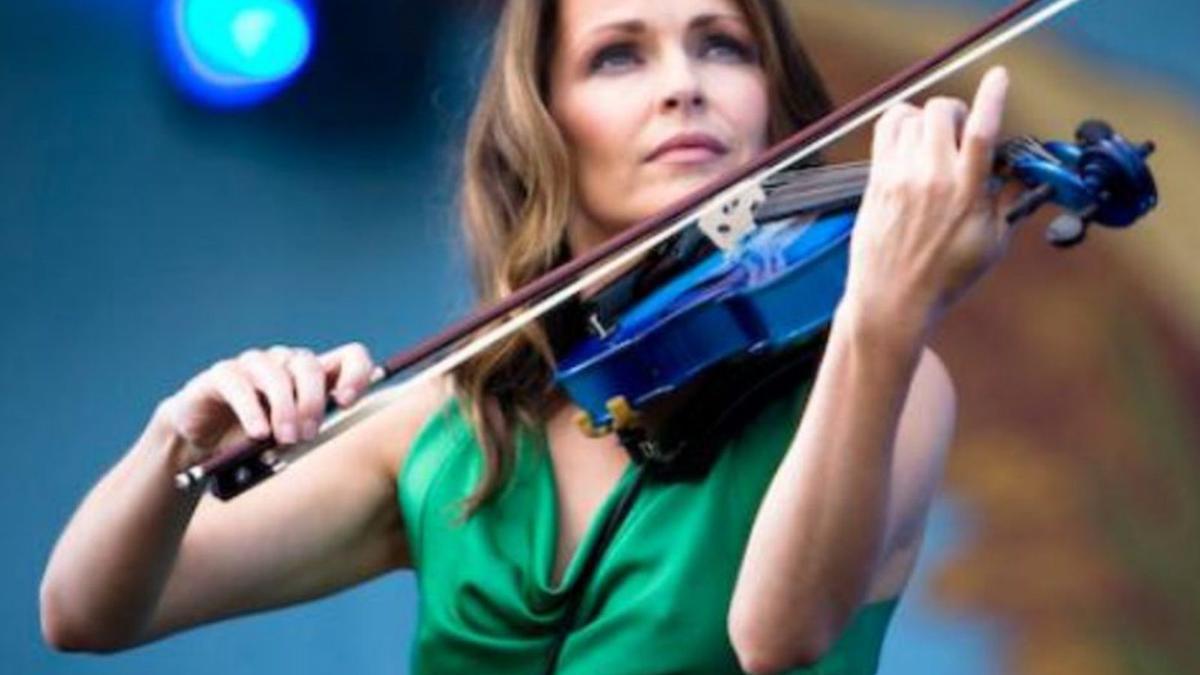 Sharon Corr.