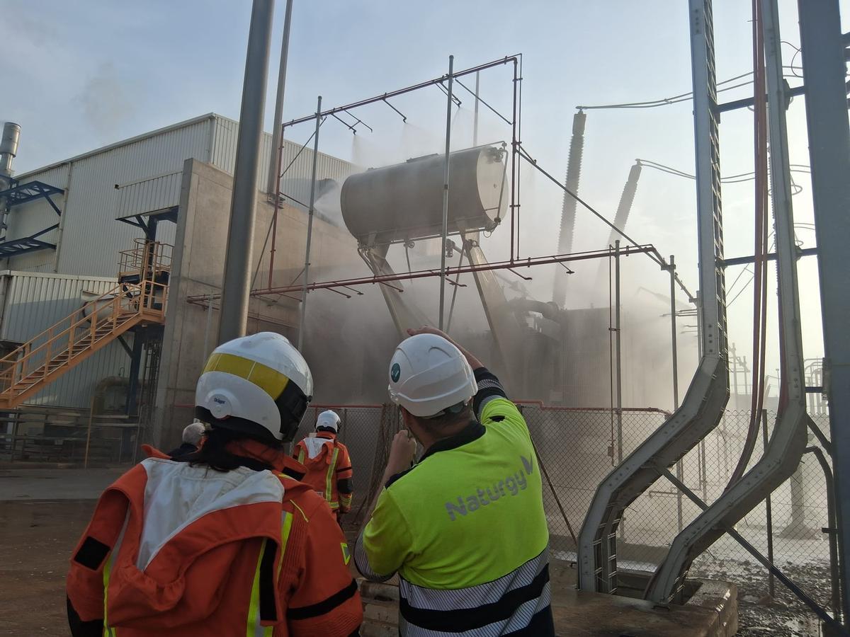 Otra de las actuaciones de los bomberos