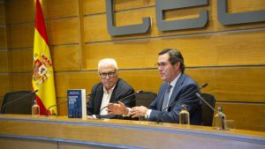 Imagen de la presentaciín del libro.