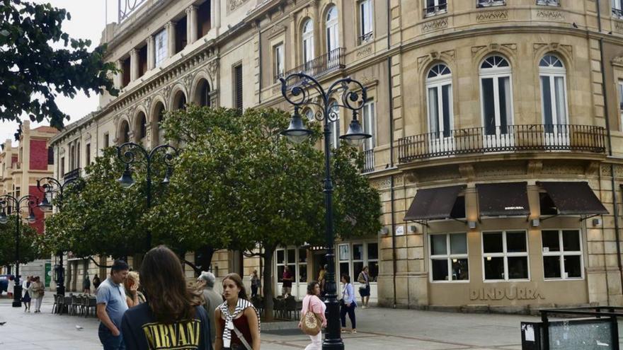 El exterior del teatro Jovellanos.  | MARCOS LEÓN