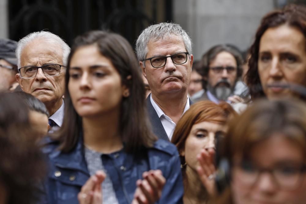 Concentració de rebuig de les actuacions policials de l'1-O a la plaça del Vi