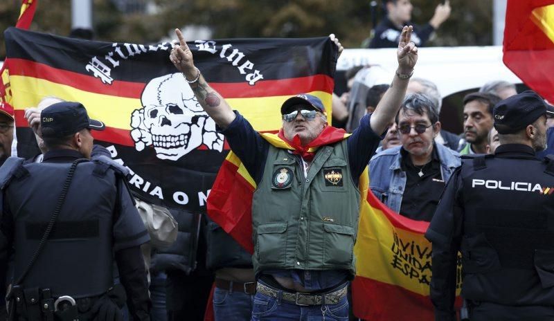 Manifestaciones en Plaza España por el 'procés'