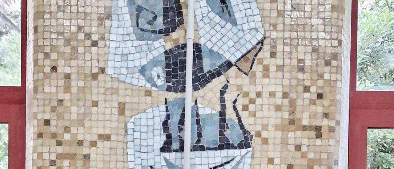 Uno de los mosaicos de la Laboral diseñados por Francisco Ferreras.
