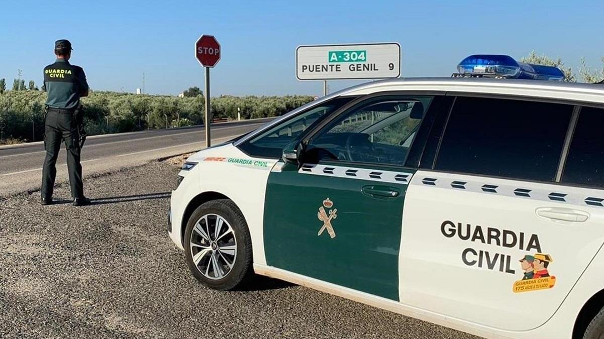 Ocho detenidos en Puente Genil de un grupo especializado en robar móviles de alta gama