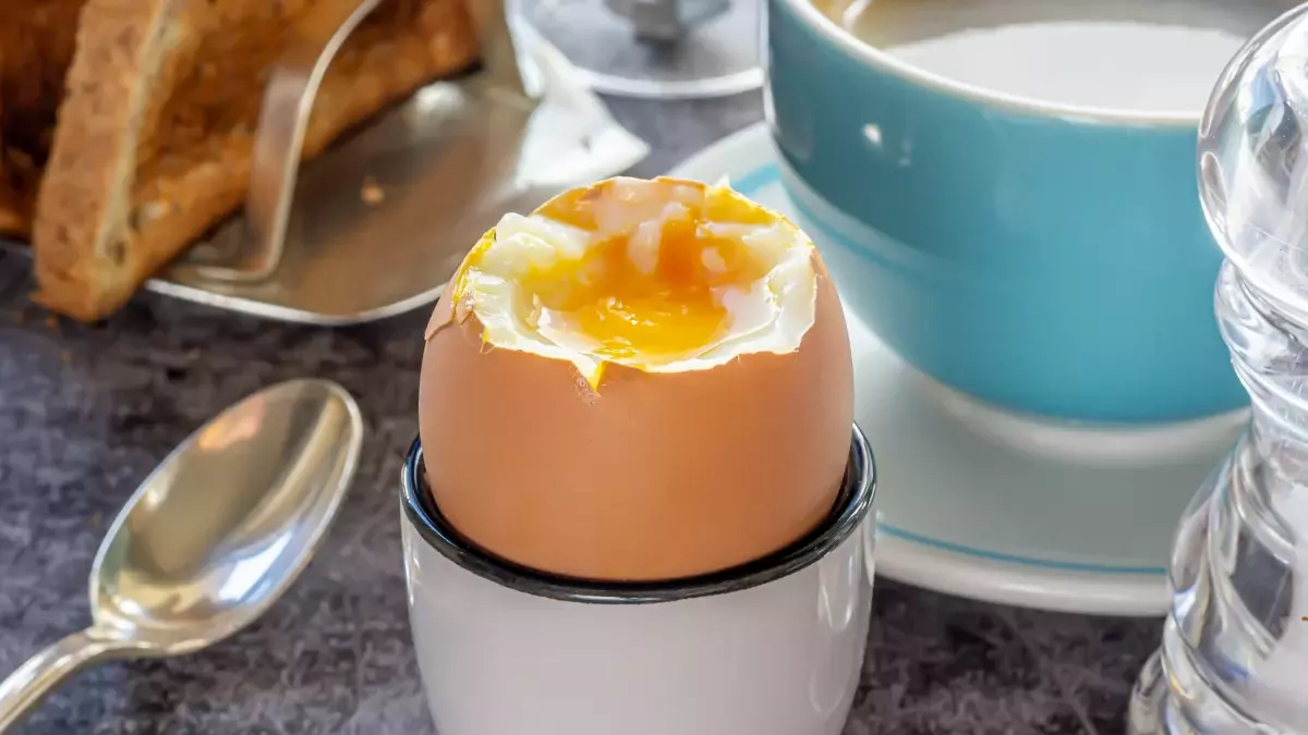 Trucos cocina: La tabla para cocer unos huevos perfectos: duro