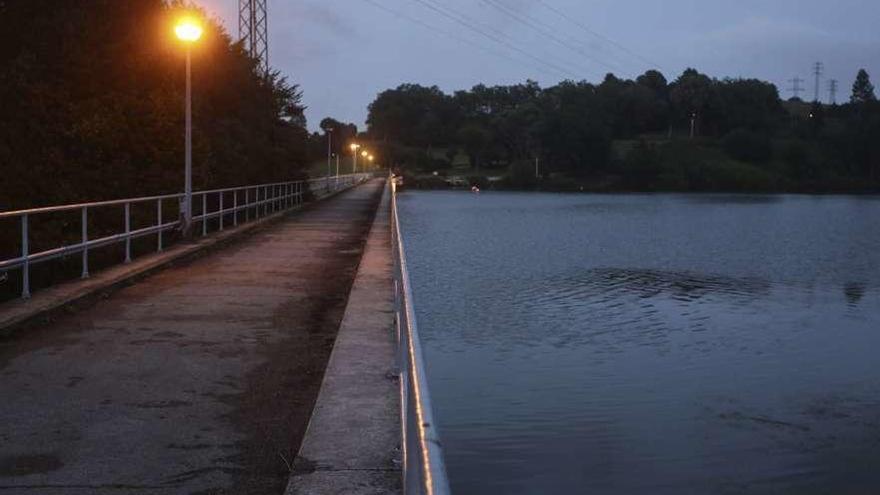 Al fondo, el área recreativa de Los Gavitos, donde las niñas se precipitaron al agua.