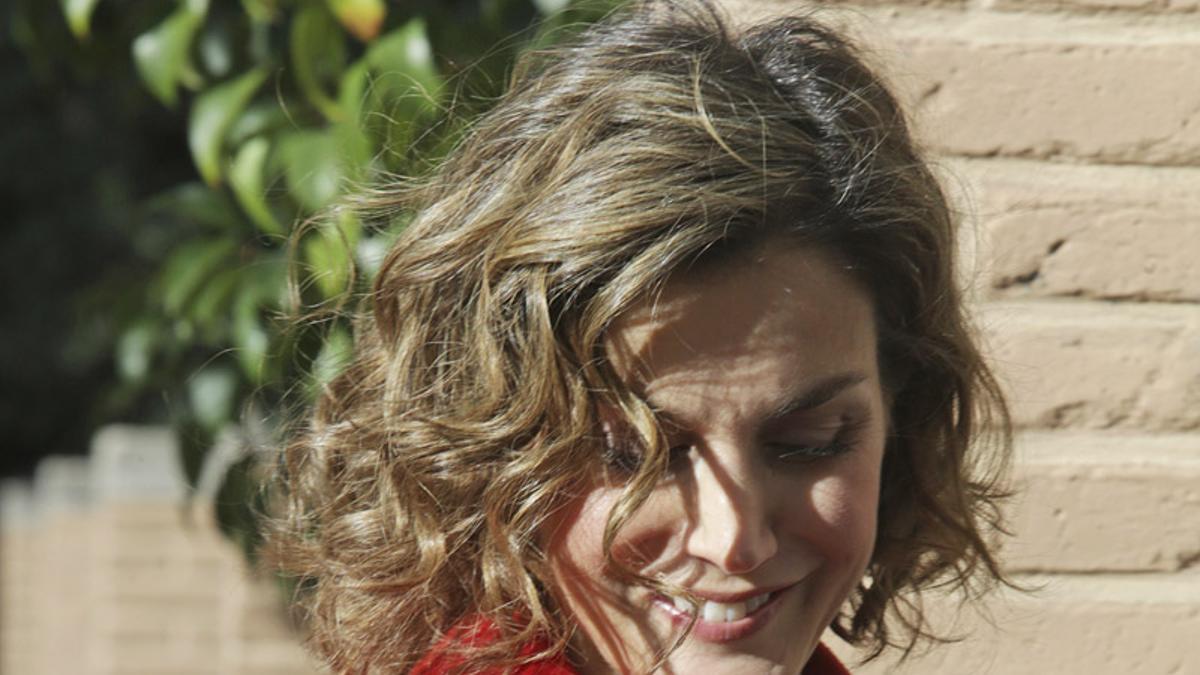 Letizia Ortiz: 'look' natural con melena ondulada