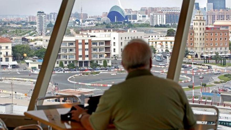 Valencia, vista desde el mar en un crucero