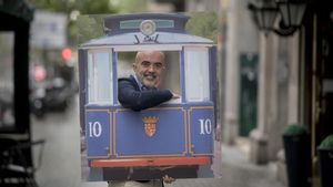 Daniel Sirera: «No elegiré entre el PP i Barcelona per pactar; Feijóo sap que el meu compromís és amb la ciutat»