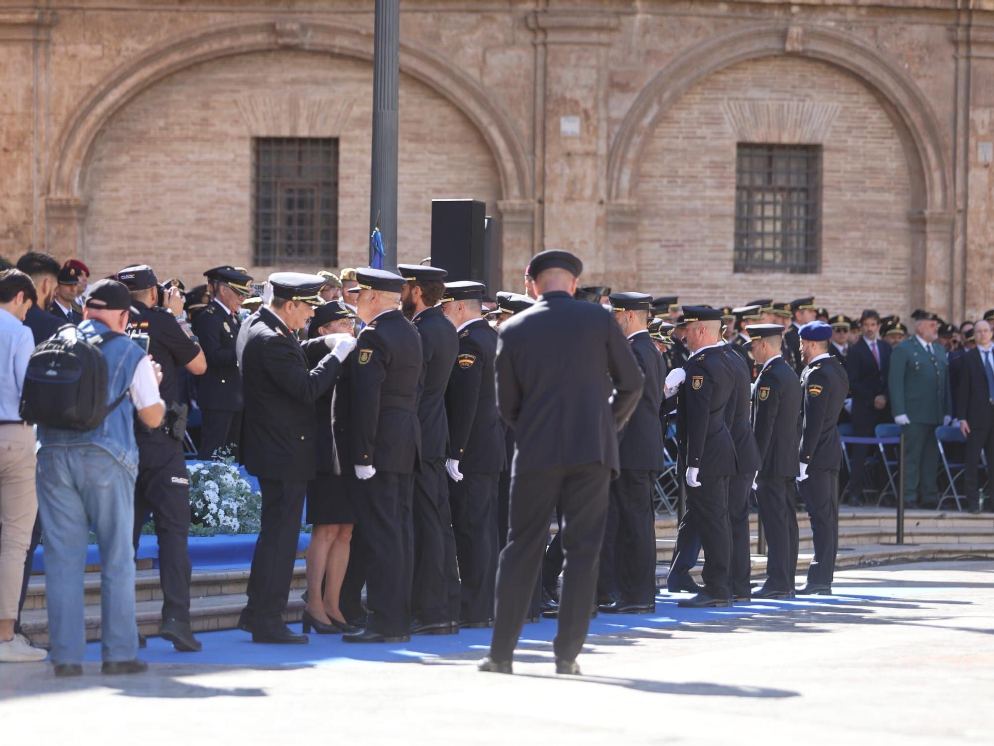 La Policía Nacional de Valencia celebra el Día de los Santos Ángeles Custodios