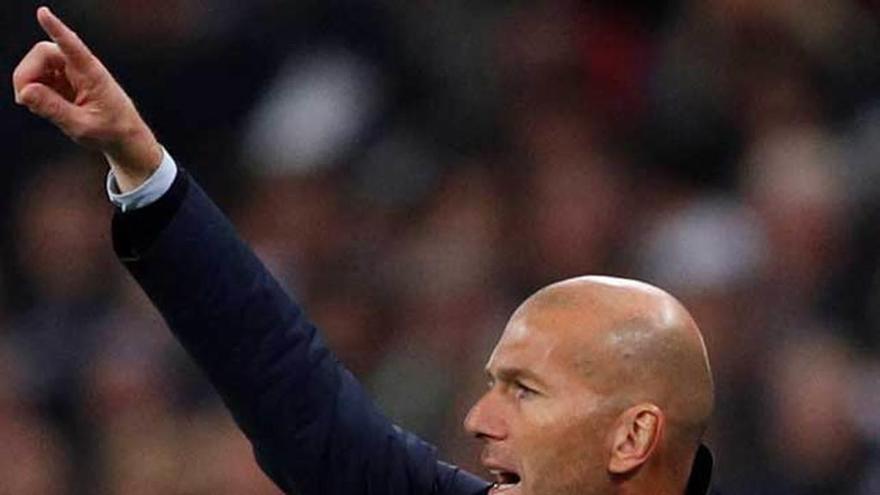 Zidane, durante el partido ante el Tottenham.