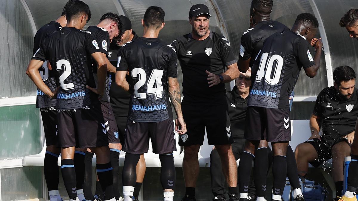 Pablo Guede, durante el amistoso frente al Cádiz.