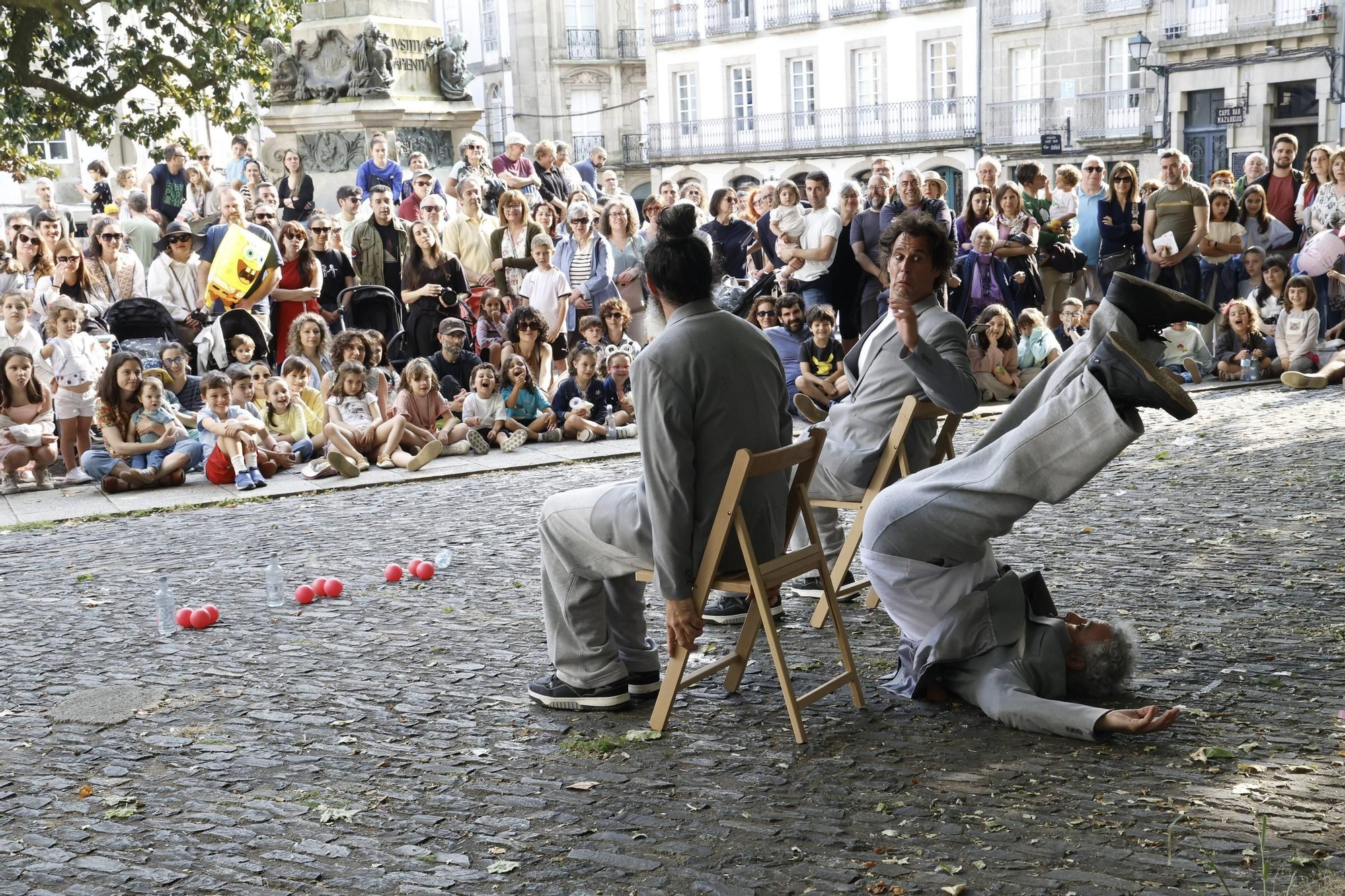 A Ascensión despídese con ciclismo, circo e moita música