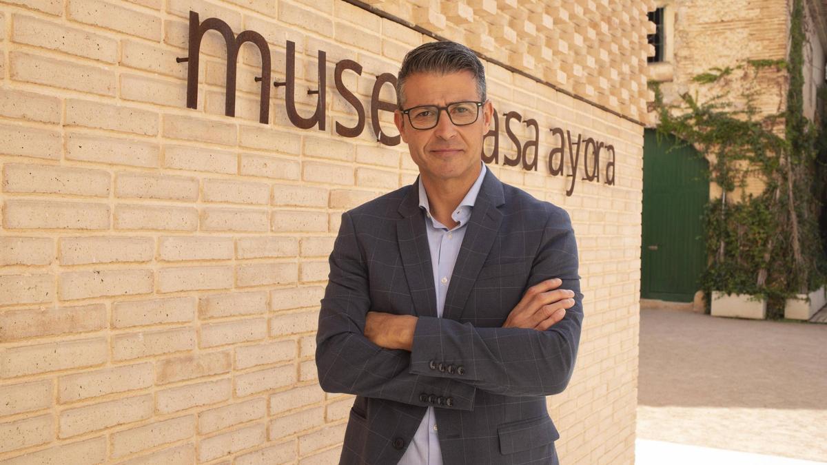 El alcalde de Almussafes, Toni González.