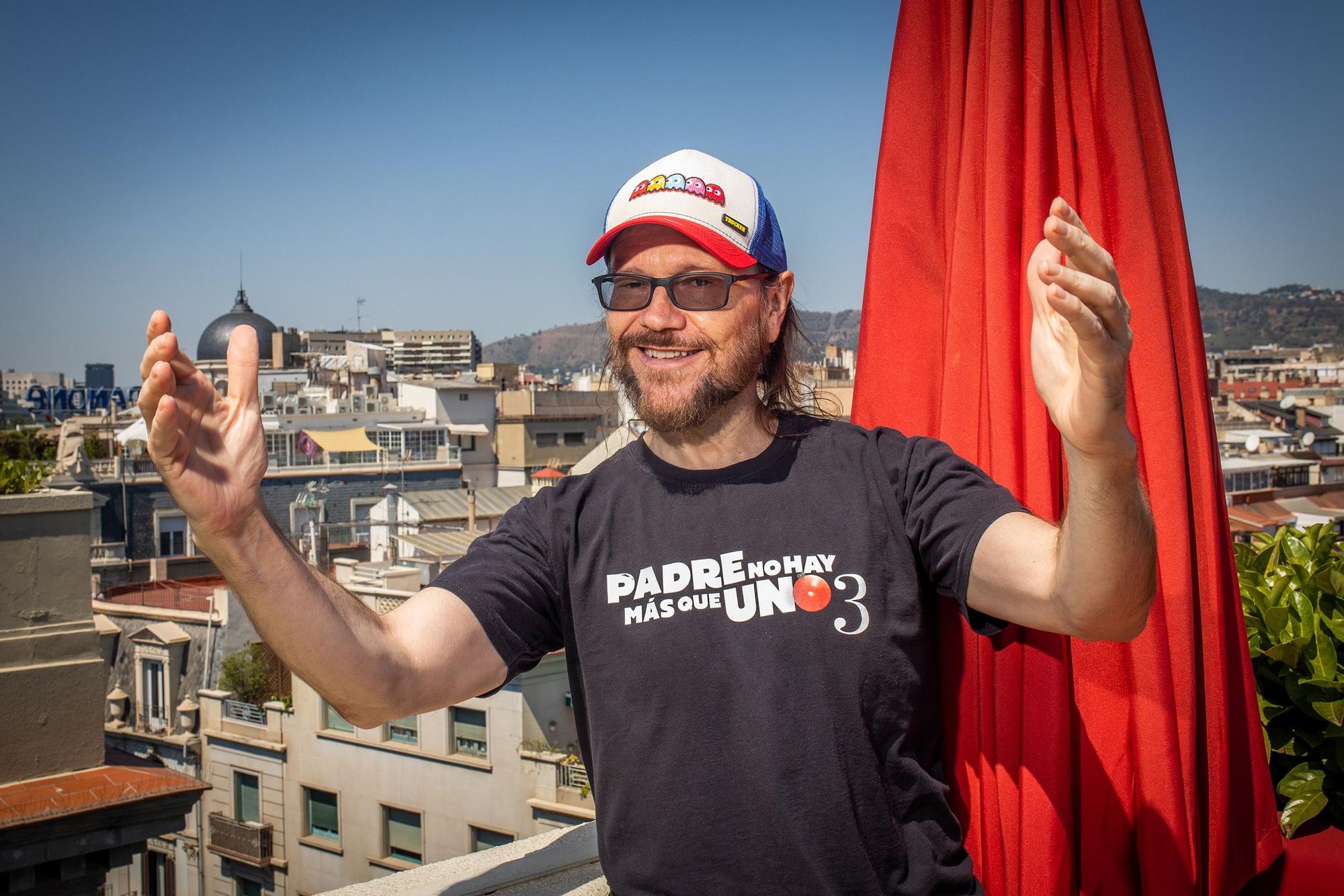 Santiago Segura, en la terraza de un hotel barcelonés