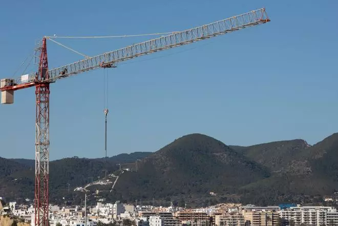 Ibiza tuvo una media de 58.046 empleos en 2021, un 10% menos que en 2019