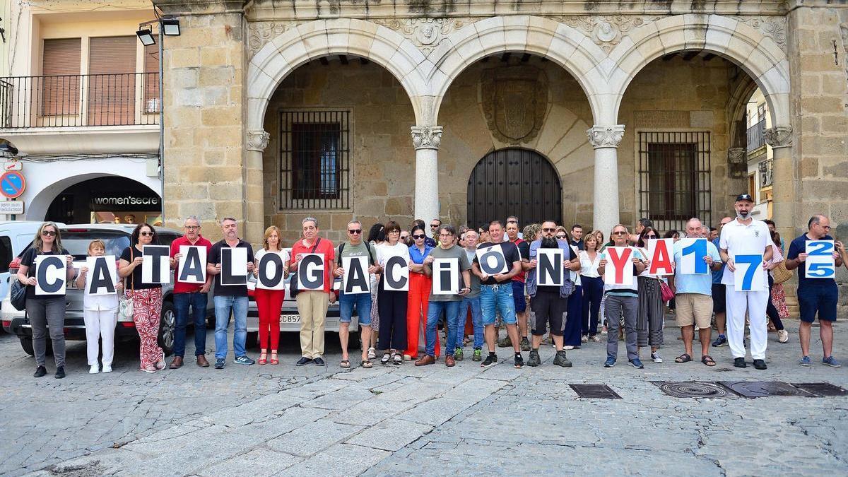Los trabajadores del Ayuntamiento de Plasencia mantendrán las movilizaciones por la falta de avances en la catalogación.