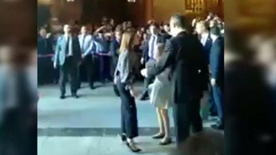 Un nuevo vídeo muestra a Letizia encarándose a Sofía en la catedral